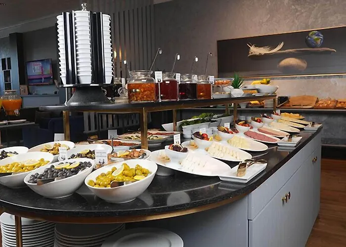 The Wings Neva Hotel 4*