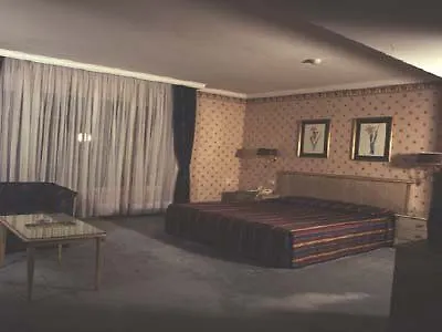The Wings - Neva 4*