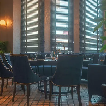 酒店 The Wings Neva