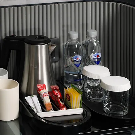 Hotel The Wings - Neva 4*