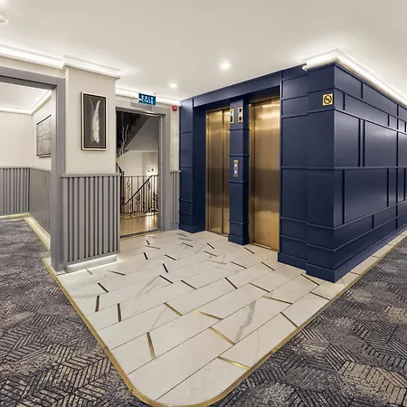The Wings - Neva Hotel 4*
