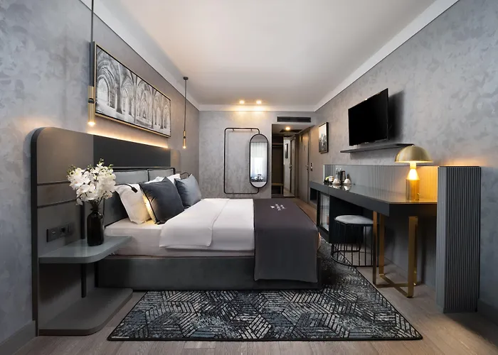 The Wings Neva Hotel 4*