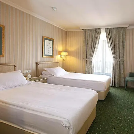 Otel The Wings Neva 4*