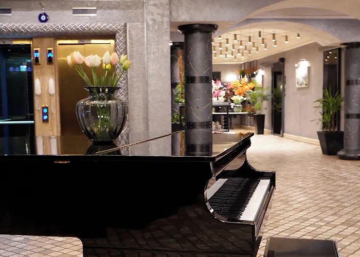 Hotel The Wings Neva 4*