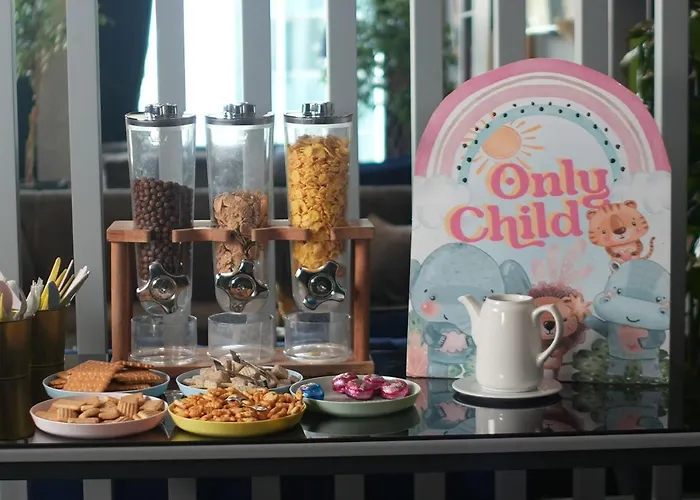 The Wings Neva 酒店